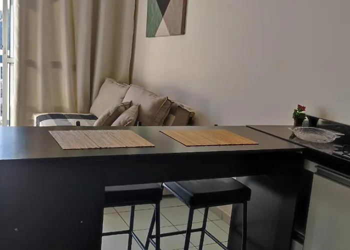 Apesinho Bras - Downtown Smart Living